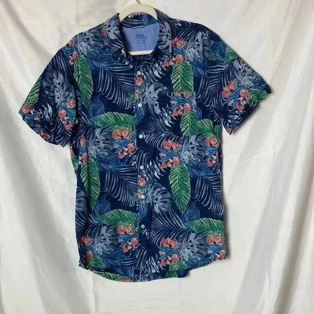 Izod saltwater button up shirt
